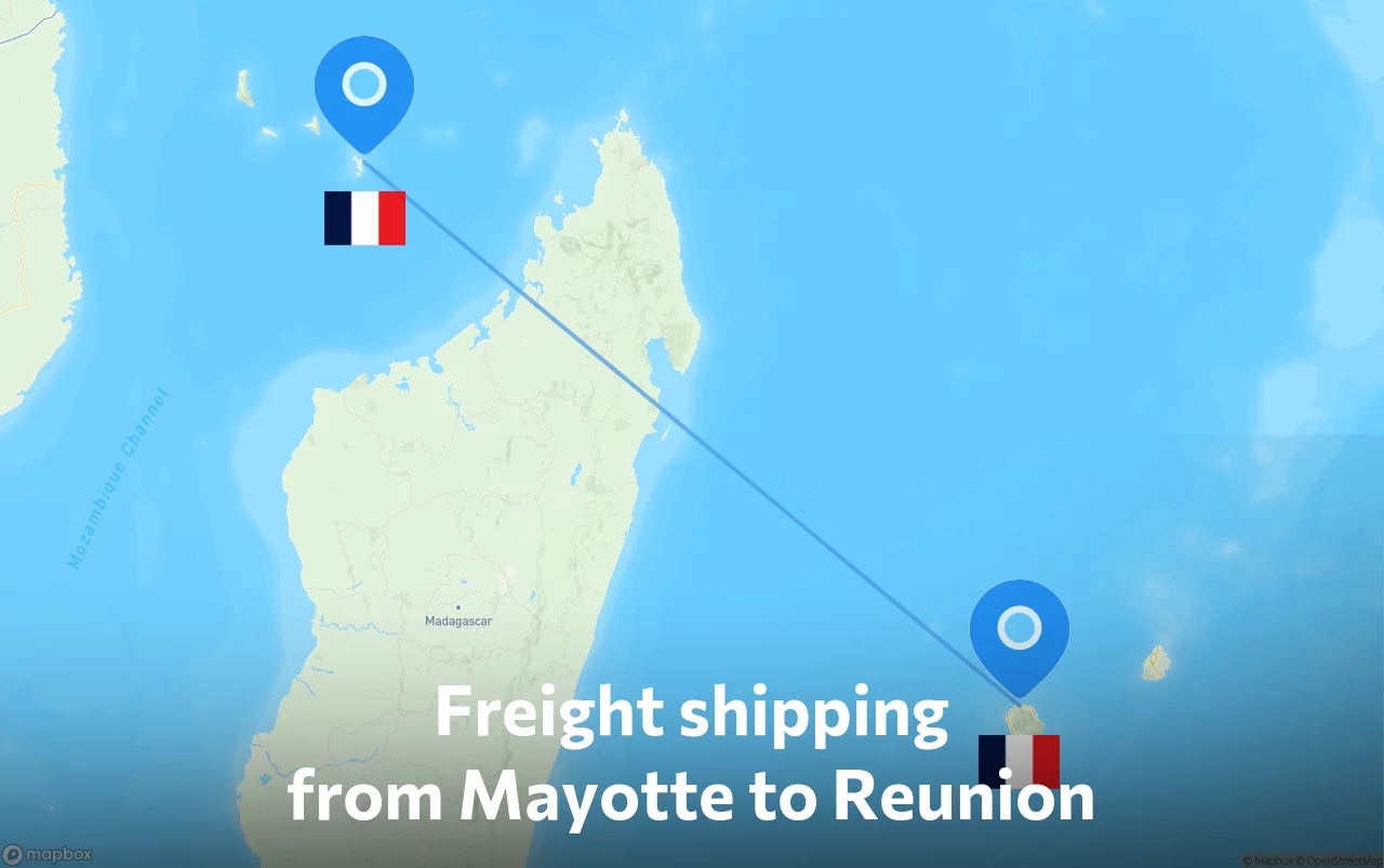 Shipping route from Mayotte to Reunion